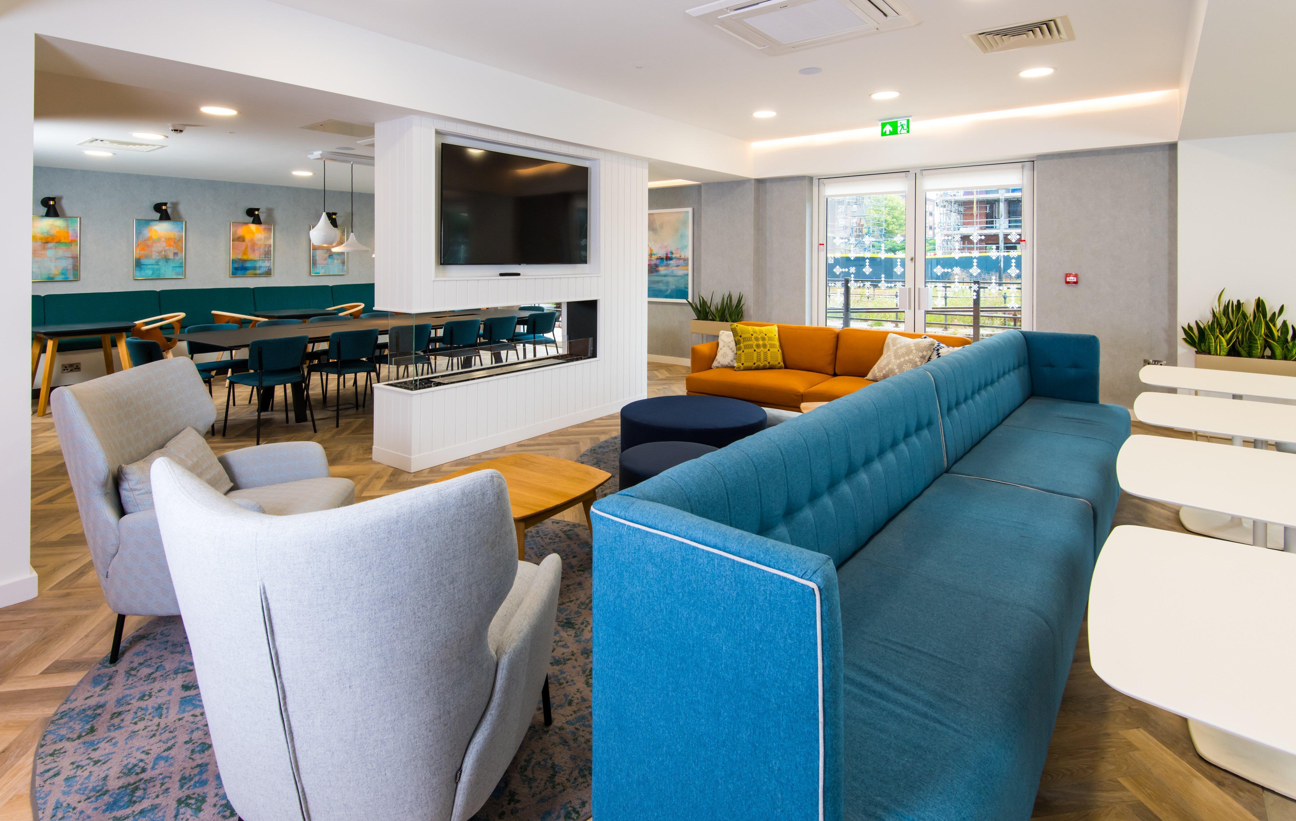 Staybridge Suites Cardiff Exterior photo