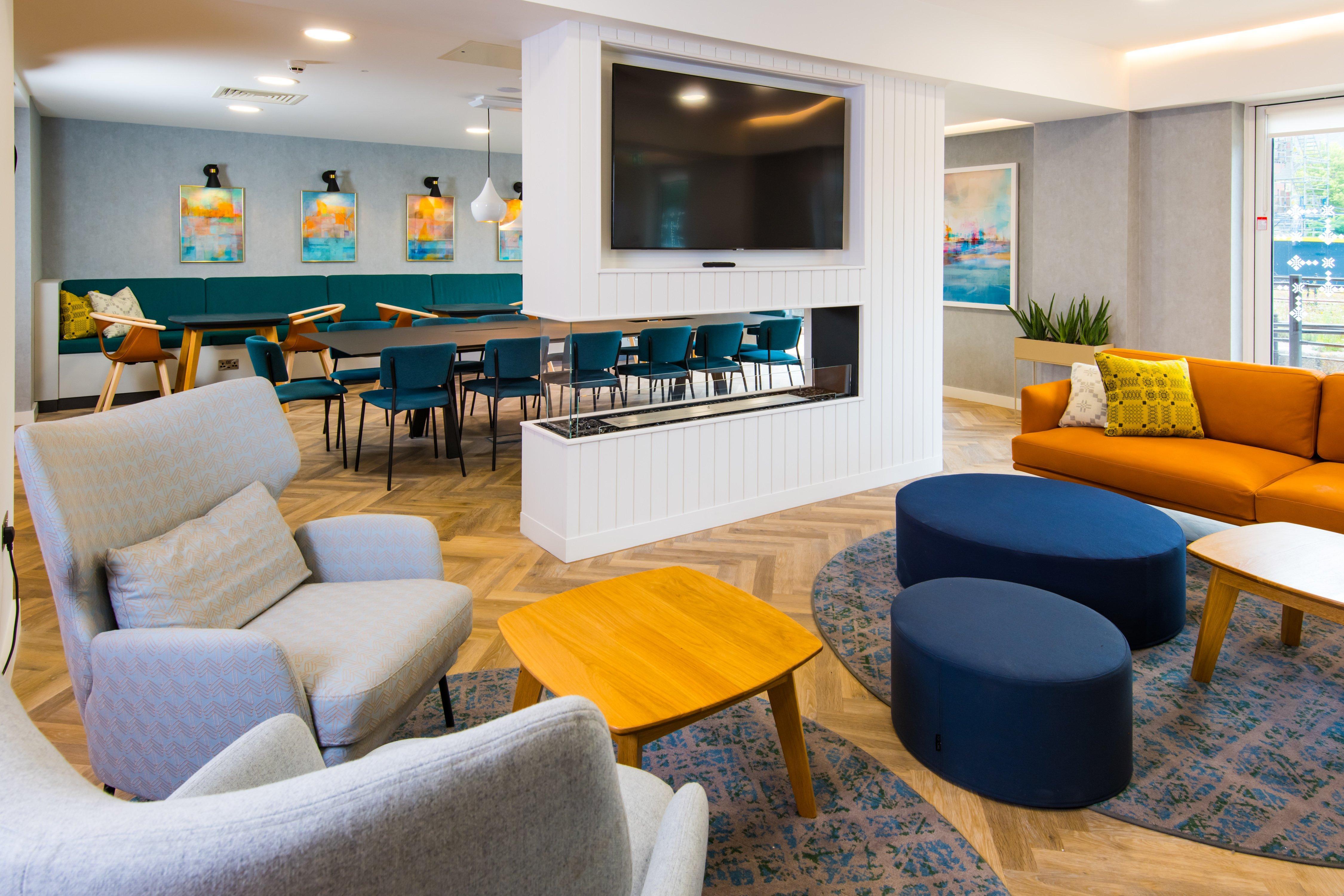 Staybridge Suites Cardiff Exterior photo