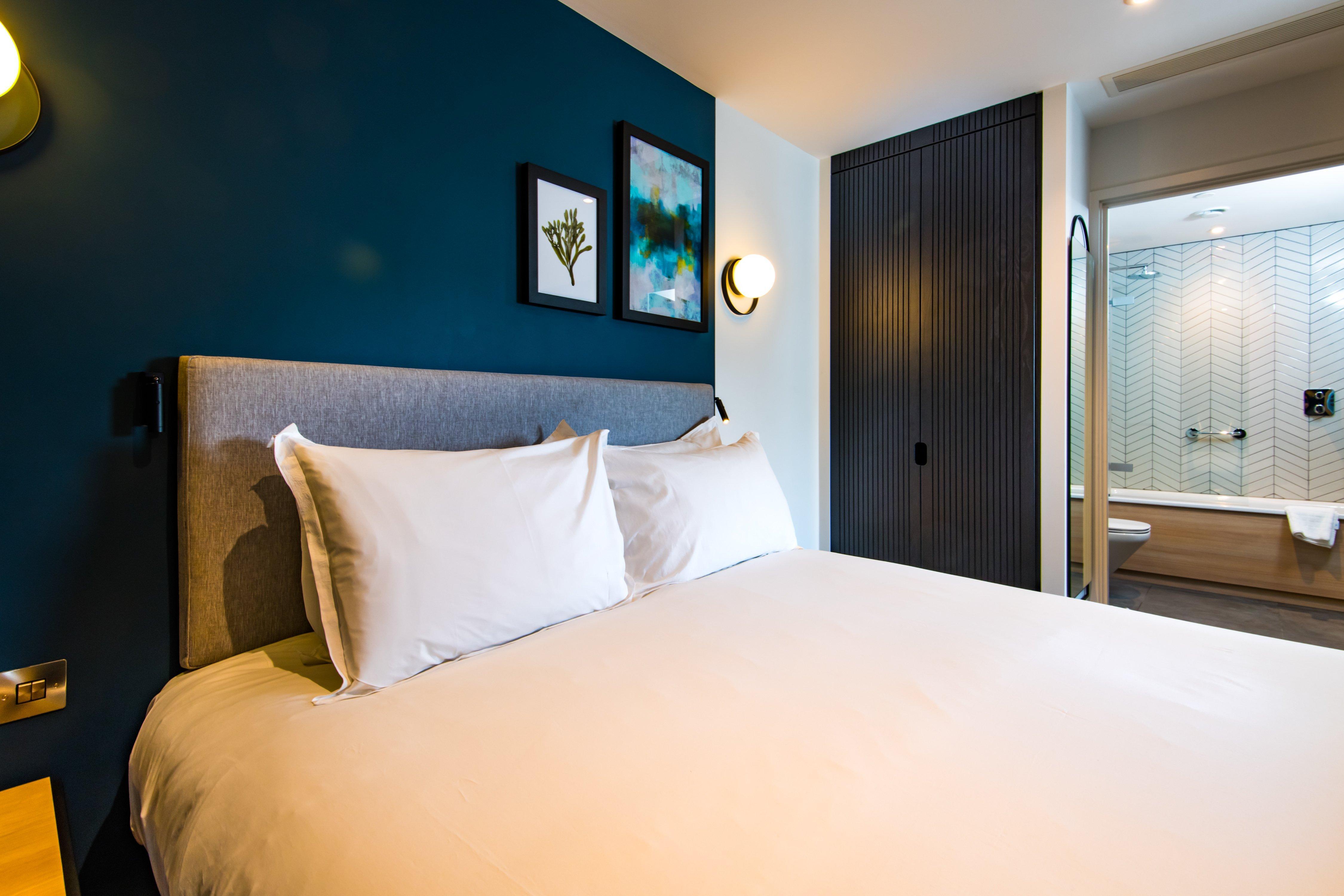Staybridge Suites Cardiff Exterior photo
